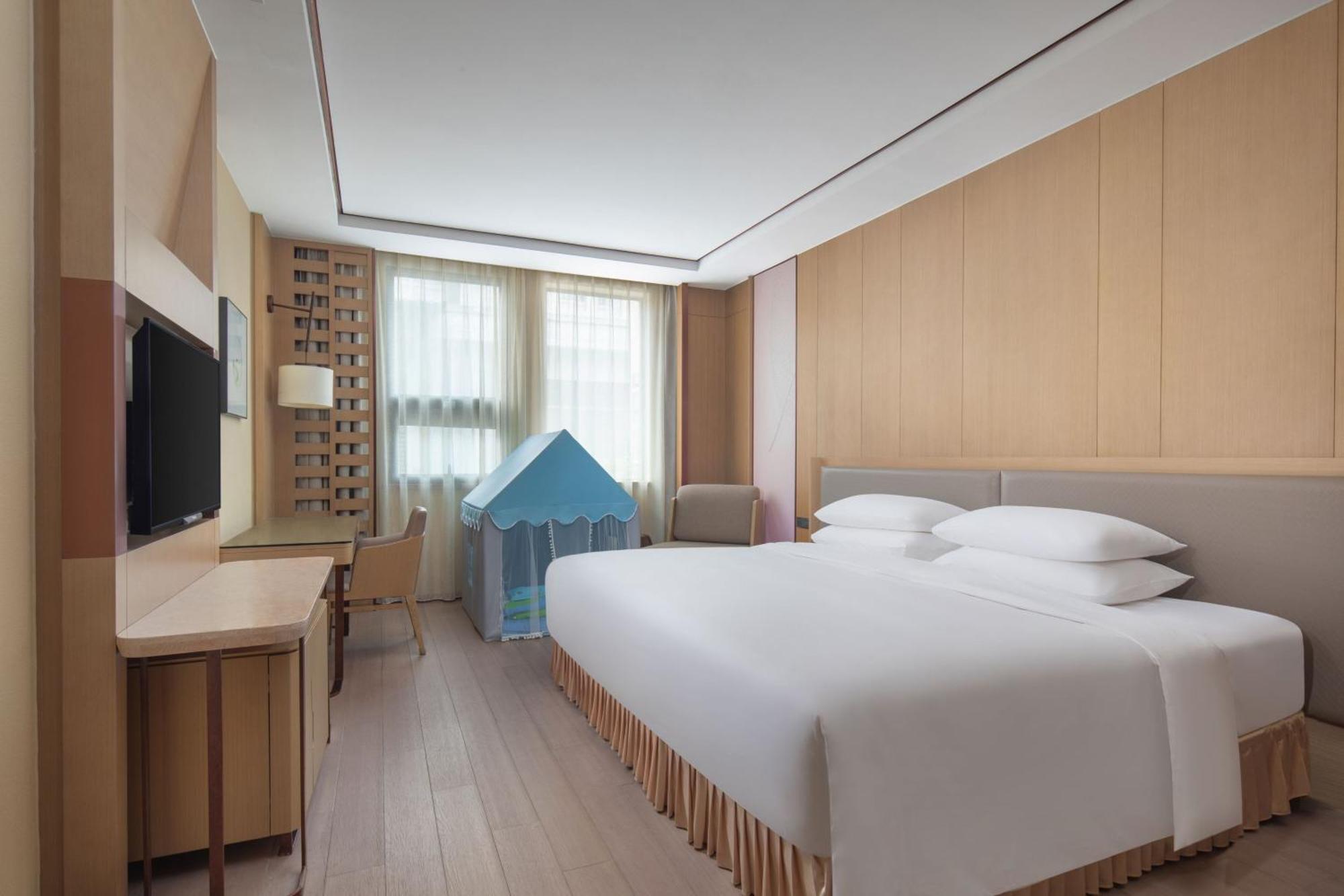 Courtyard By Marriott Shanghai International Tourism And Resorts Zone Dış mekan fotoğraf